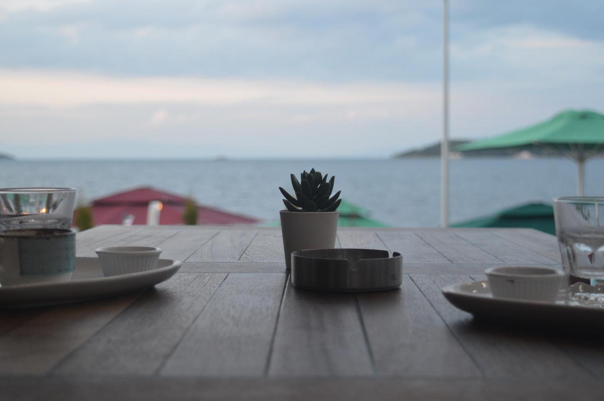 Yakamoz Otel Urla Exterior foto